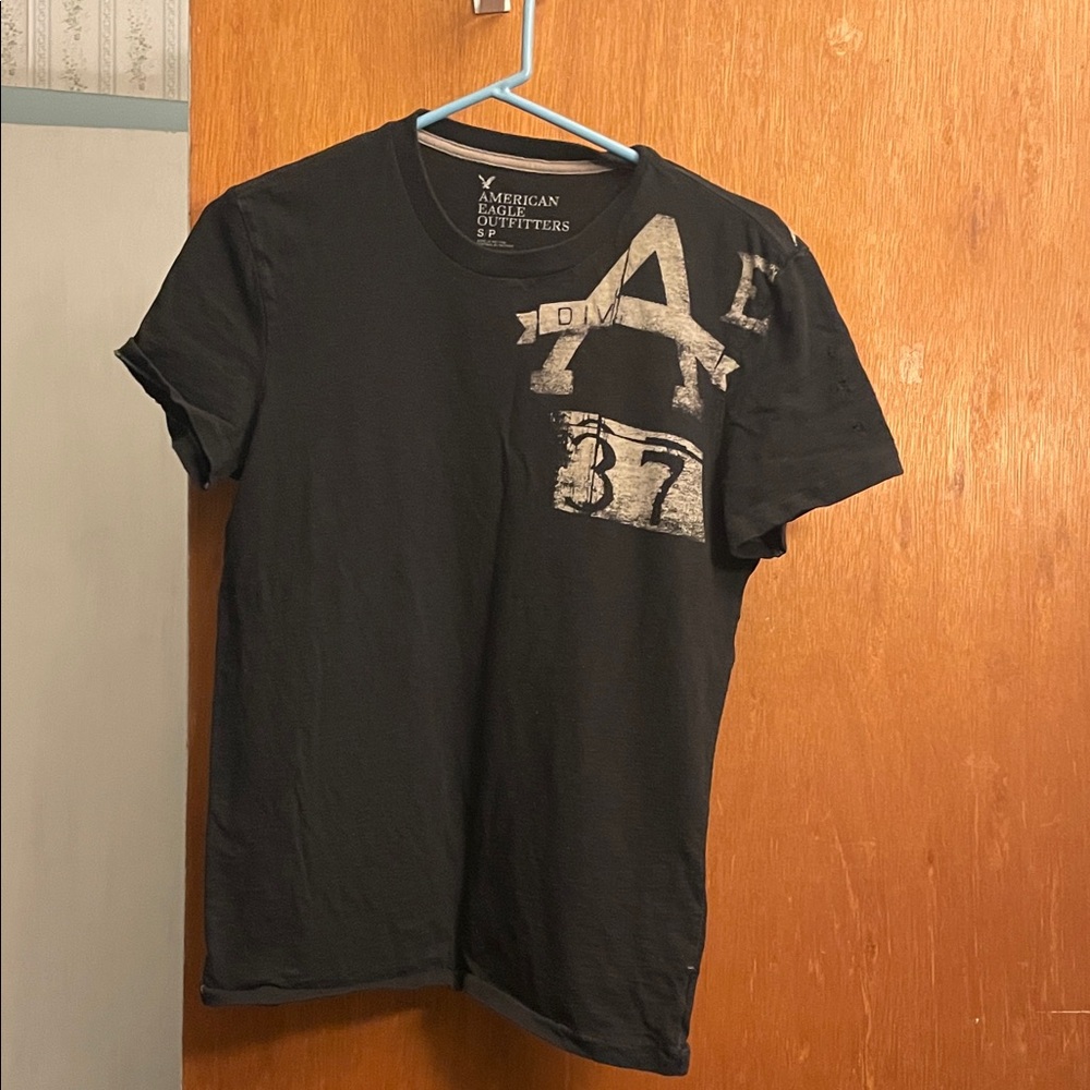 American Eagle Outfitters Black Graphic Tee
